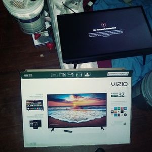 32" d-series vizio hdtv smart tv with remote